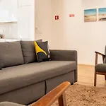 Apartman Guestready - Cozy Beachside Retreat