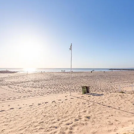 Guestready - Cozy Beachside Retreat *